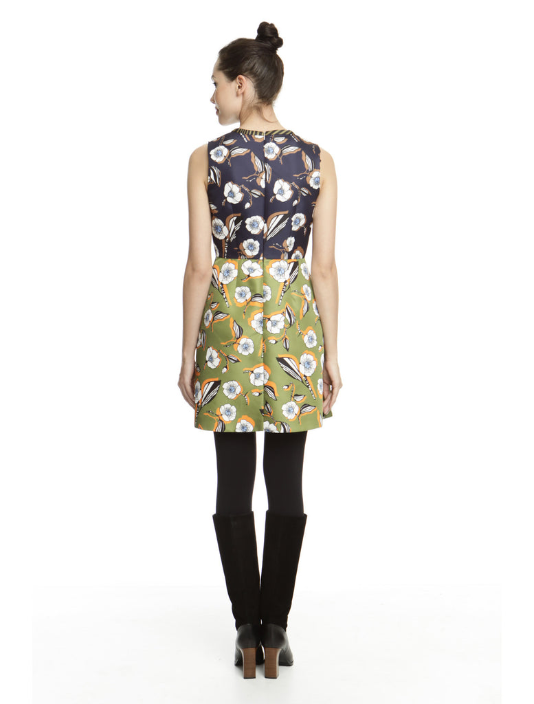 Dress in Duchesse Fantasy