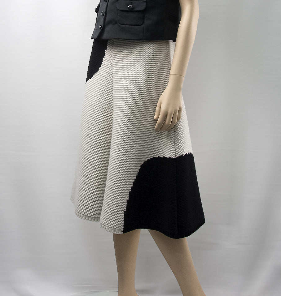 Off-Runway Cream/Black Knitted Skirt