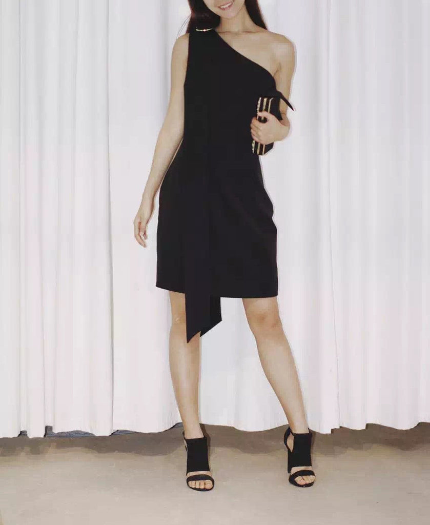 Black One-Shoulder Dress