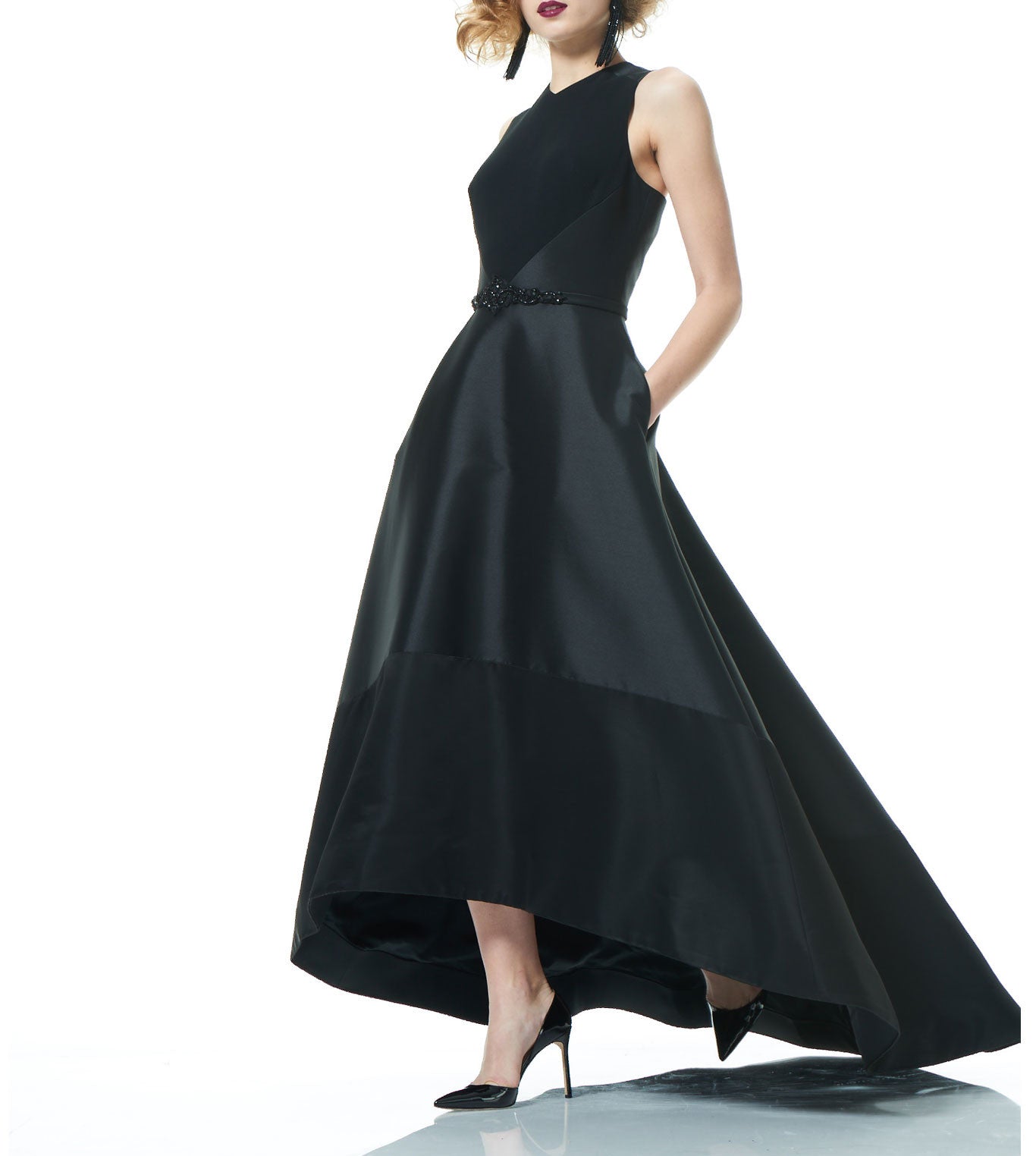 Black Sleeveless Hi-Low Gown - CURATORZ Black Sleeveless Hi-Low Gown - CURATORZ